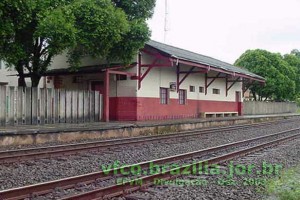 estação ferroviária em Fundão, ES